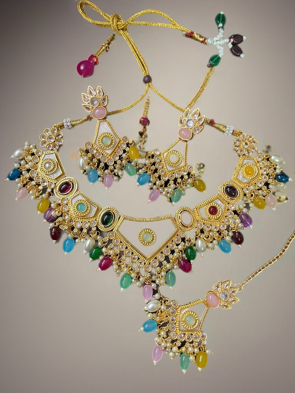 Necklace Tikka Set